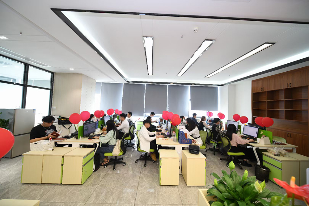 莞合28樓辦公環境